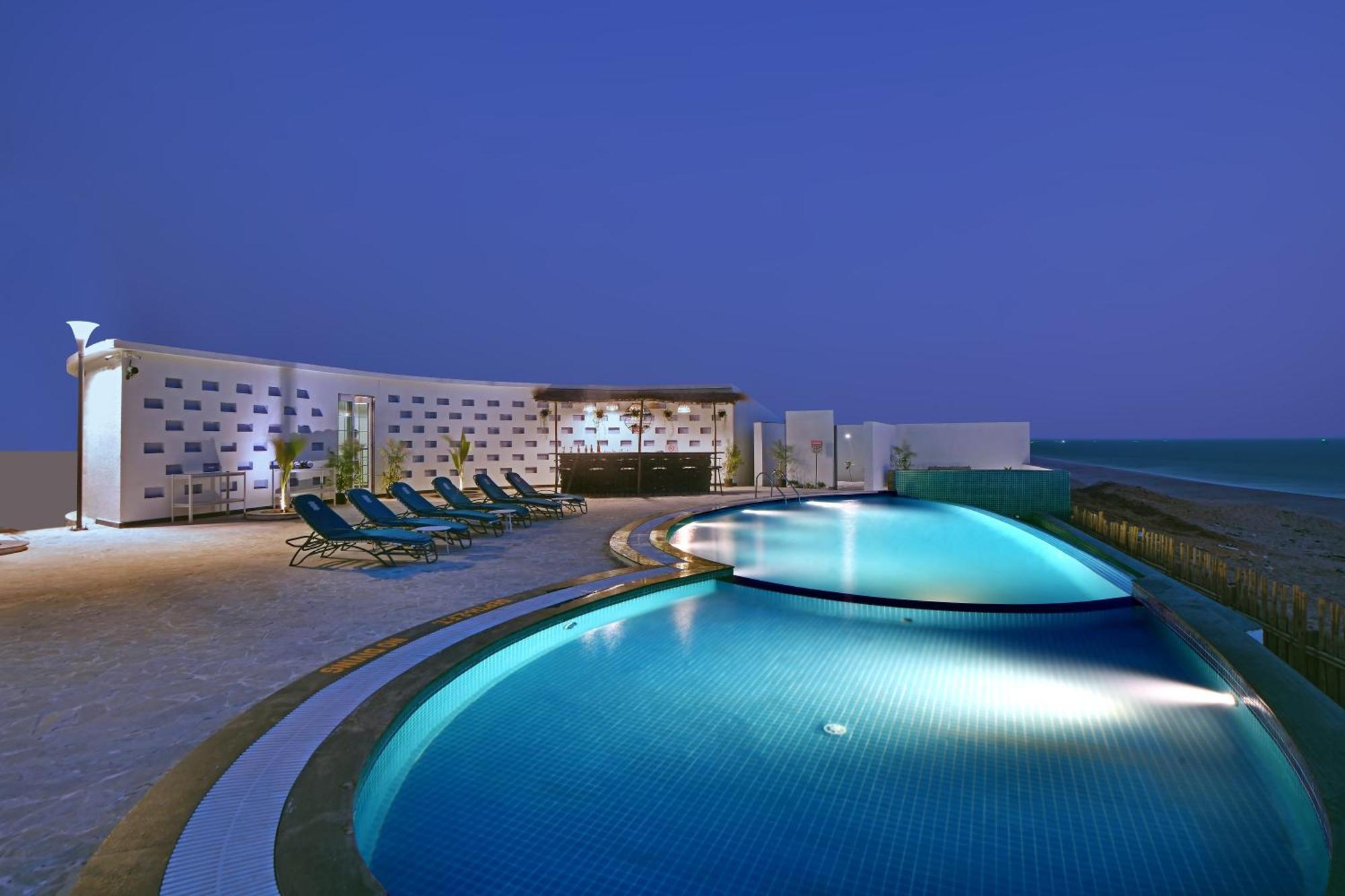 The Fern Leo Beach Resort , Madhavpur Porbandar Exteriör bild